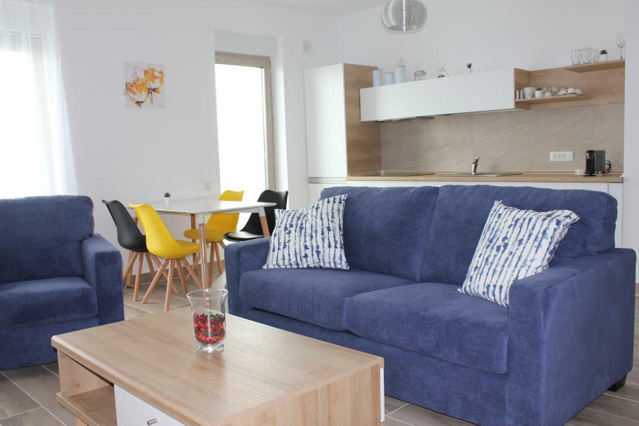 Vela Luxury Sea View Apartments - Marina Surf Năvodari Exteriör bild
