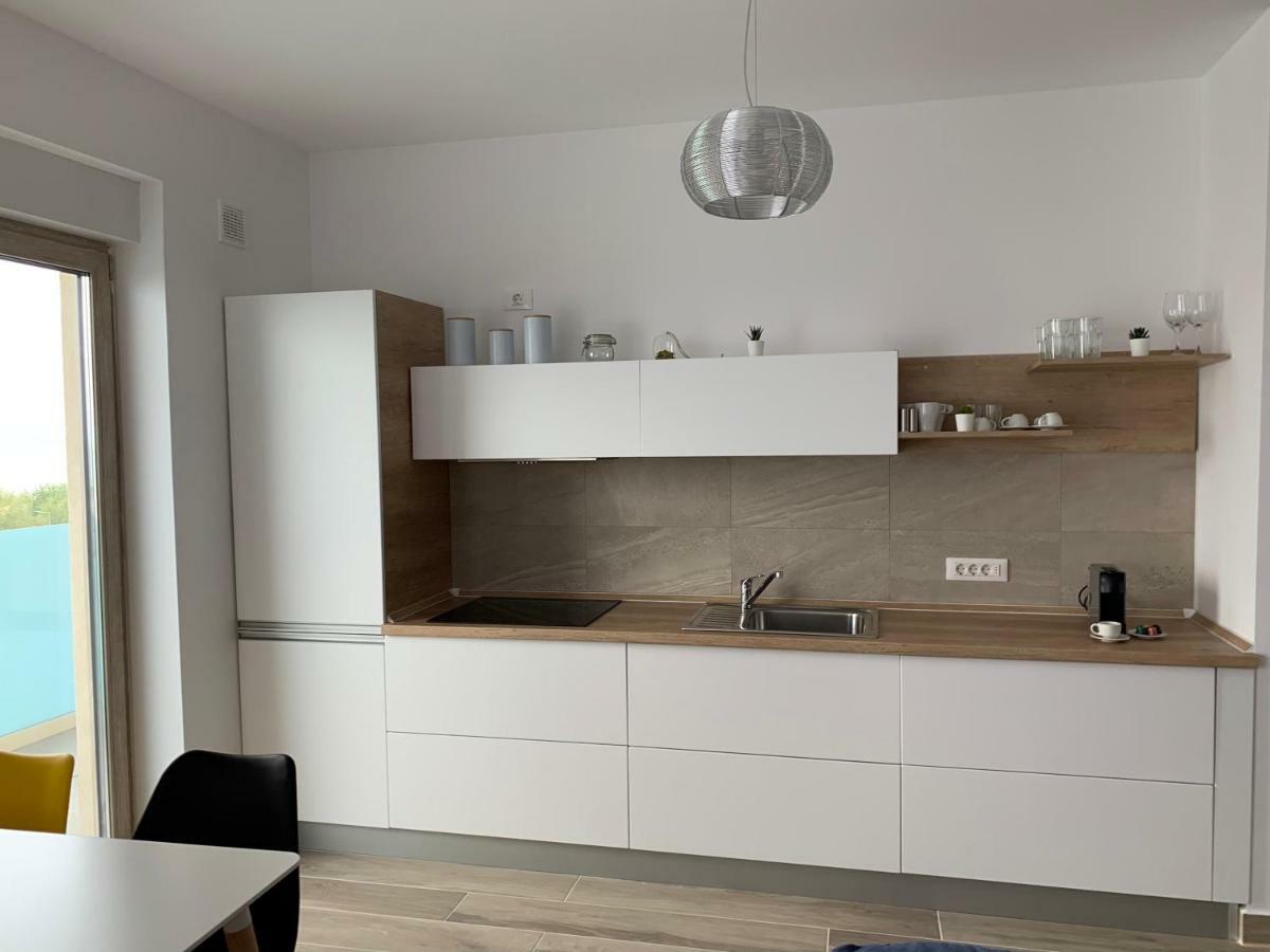 Vela Luxury Sea View Apartments - Marina Surf Năvodari Exteriör bild