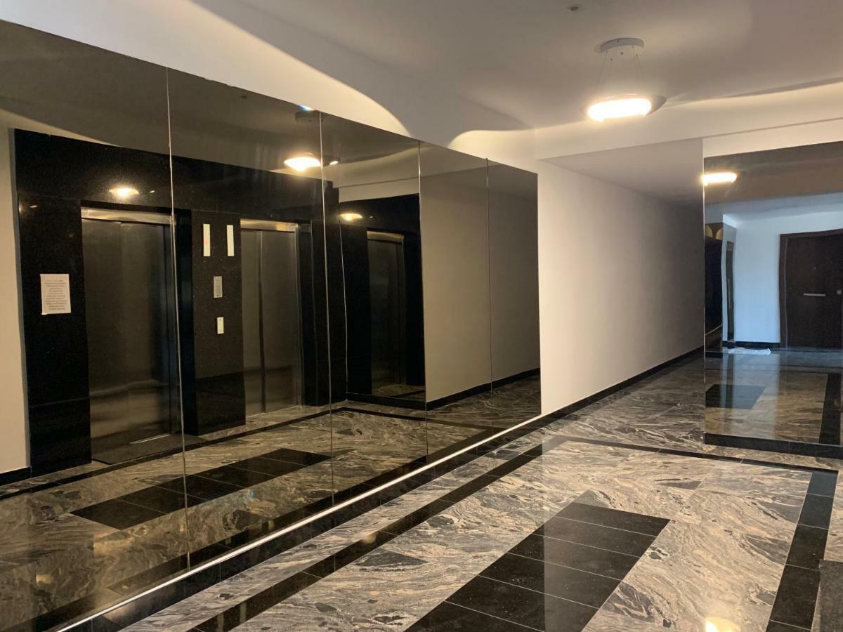 Vela Luxury Sea View Apartments - Marina Surf Năvodari Exteriör bild